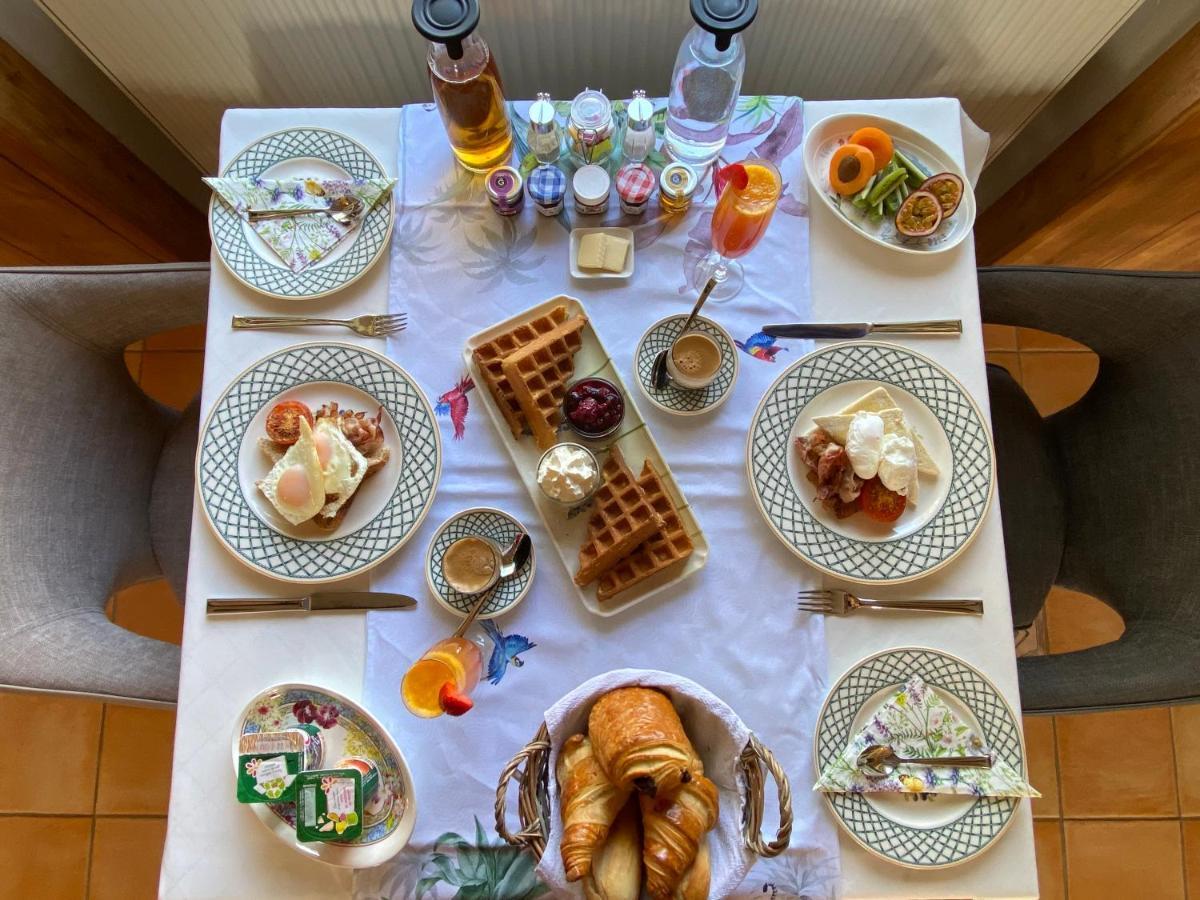 Sans Souci Bed And Breakfast Luxe Heated Pool And Restaurant Luzillé Exterior photo