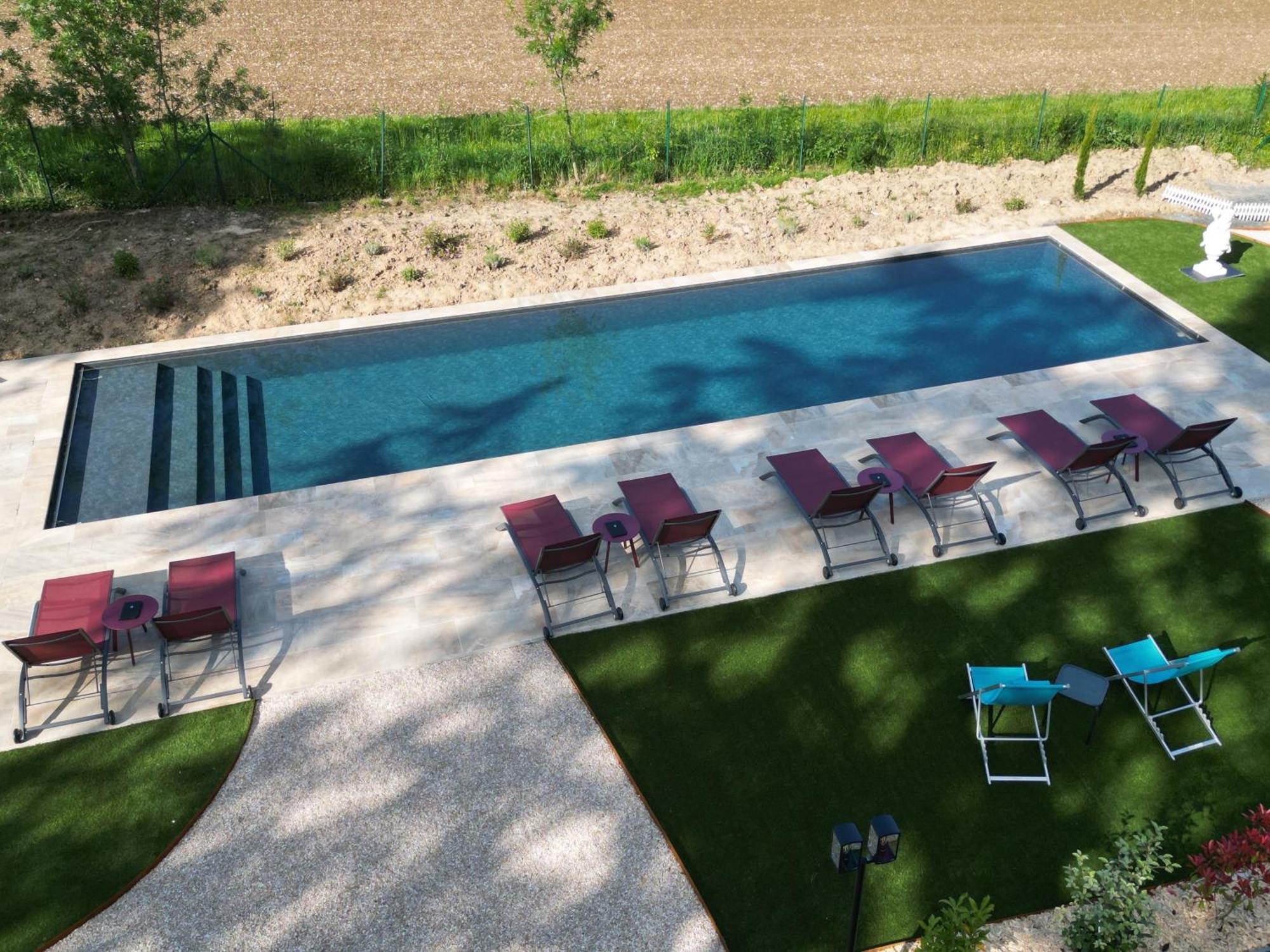 Sans Souci Bed And Breakfast Luxe Heated Pool And Restaurant Luzillé Exterior photo