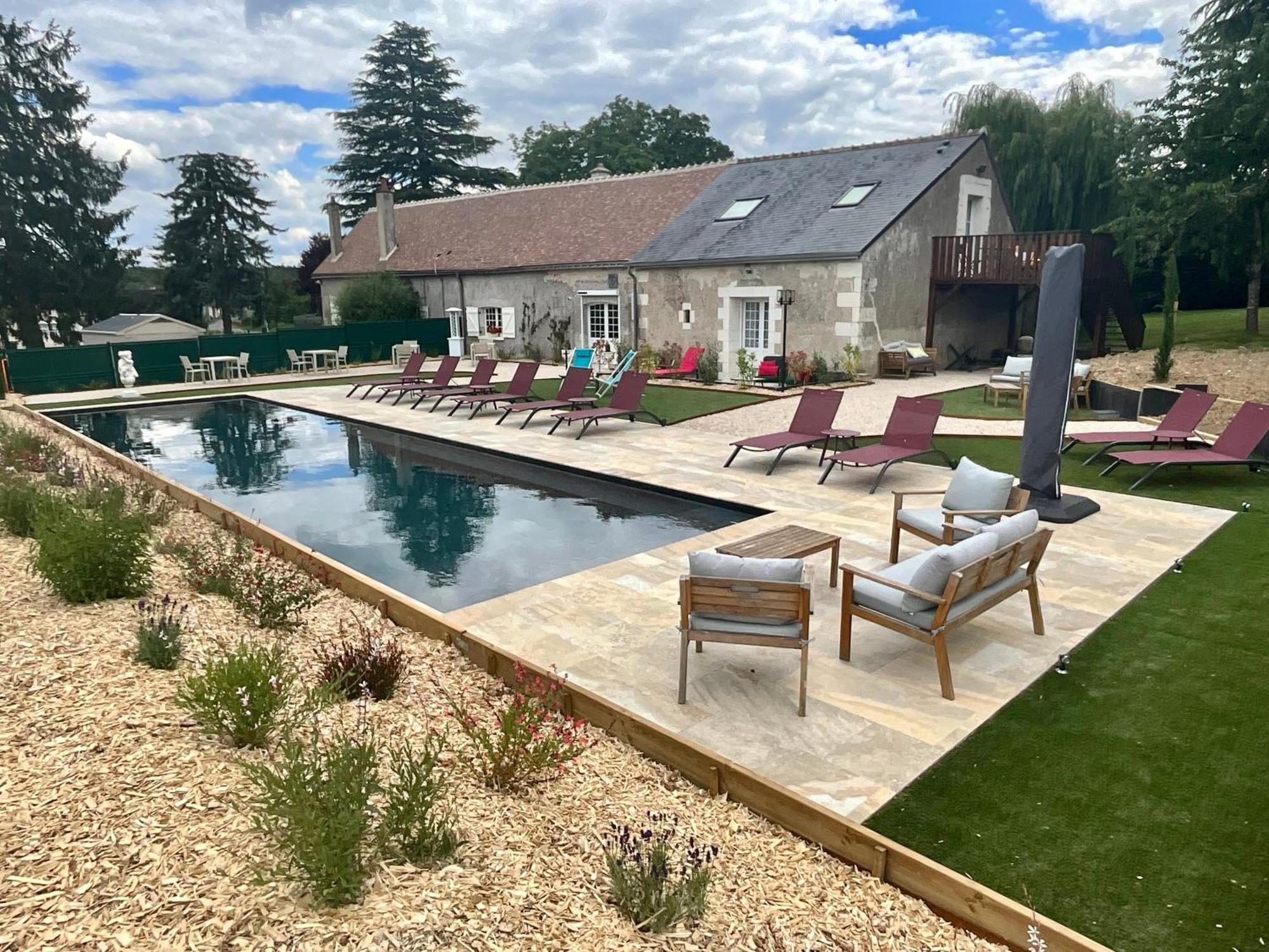 Sans Souci Bed And Breakfast Luxe Heated Pool And Restaurant Luzillé Exterior photo